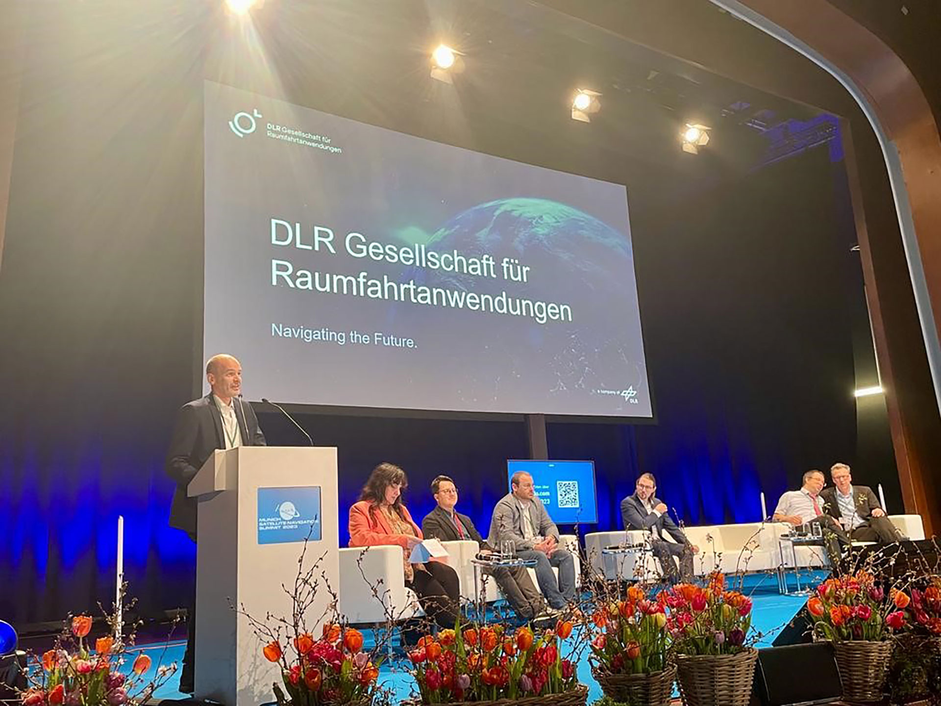 “Operations in safe hands with us” – DLR GfR at the Munich Satellite Navigation Summit